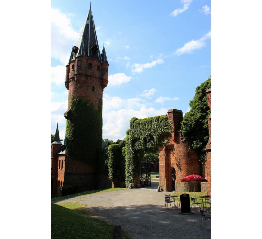 Hotel Sonata Hradec nad Moravici Exterior photo