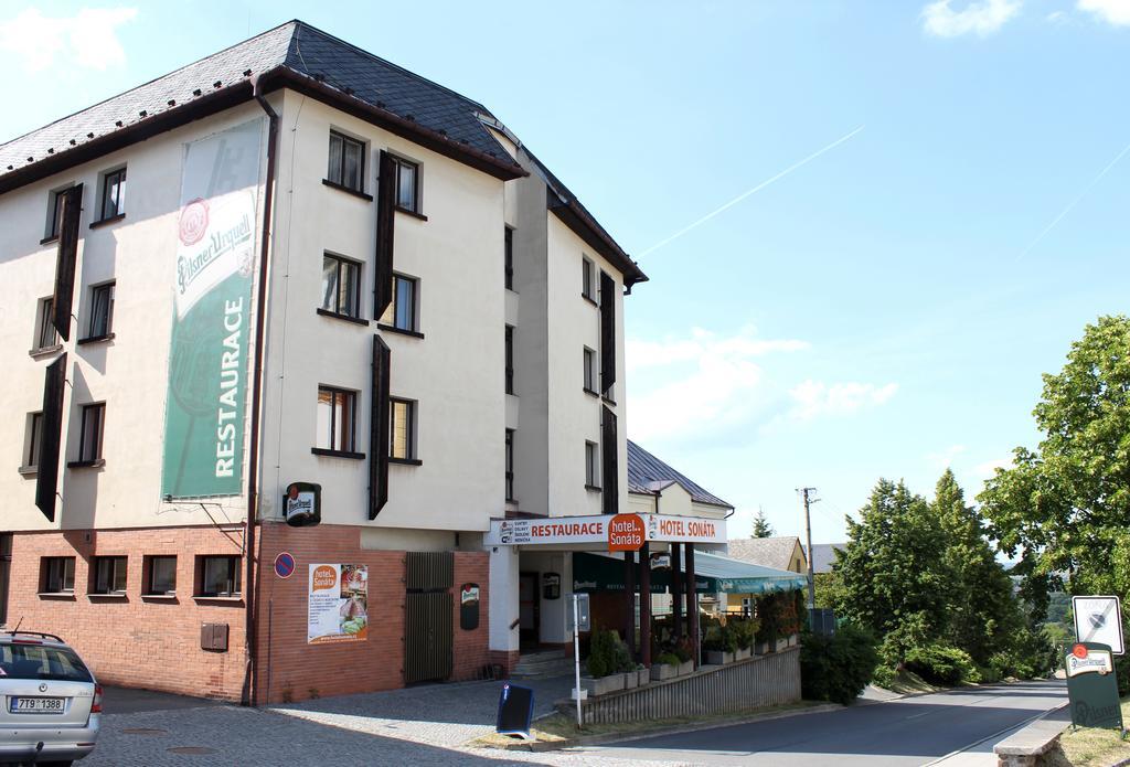 Hotel Sonata Hradec nad Moravici Exterior photo